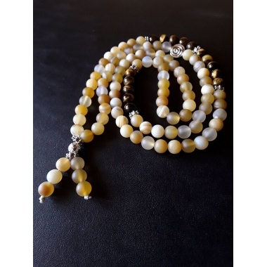 Buddha's White Lotus - the 108 Mala Prayer Necklace