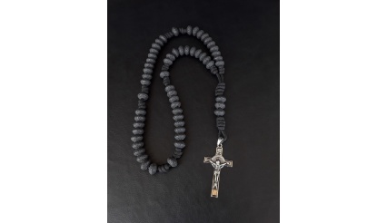 Trough Darkness 550 Paracord Rosary with the power of our Christ