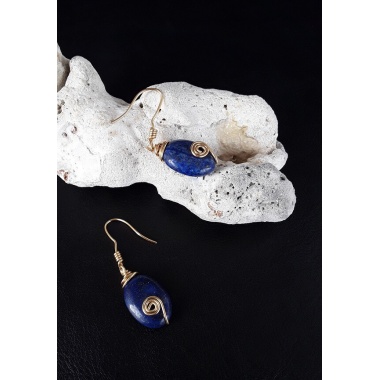 The Lapis Lazuli Healing Stone Earrings Set