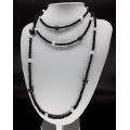 The Black and White Yin and Yang Pearl Necklace 