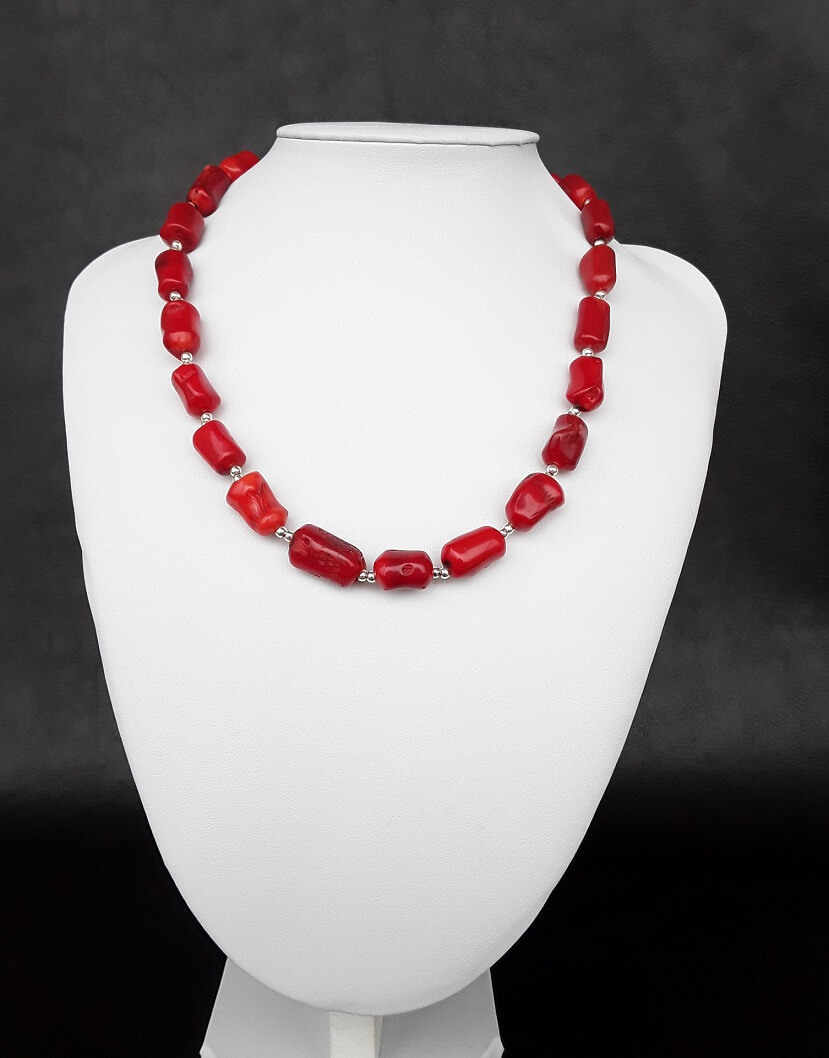 The Maasai Necklace And Earrings Jewelry Set